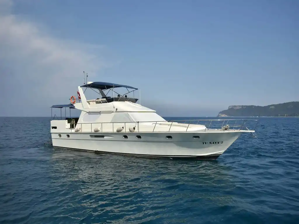 TU NAVY 2 YACHT